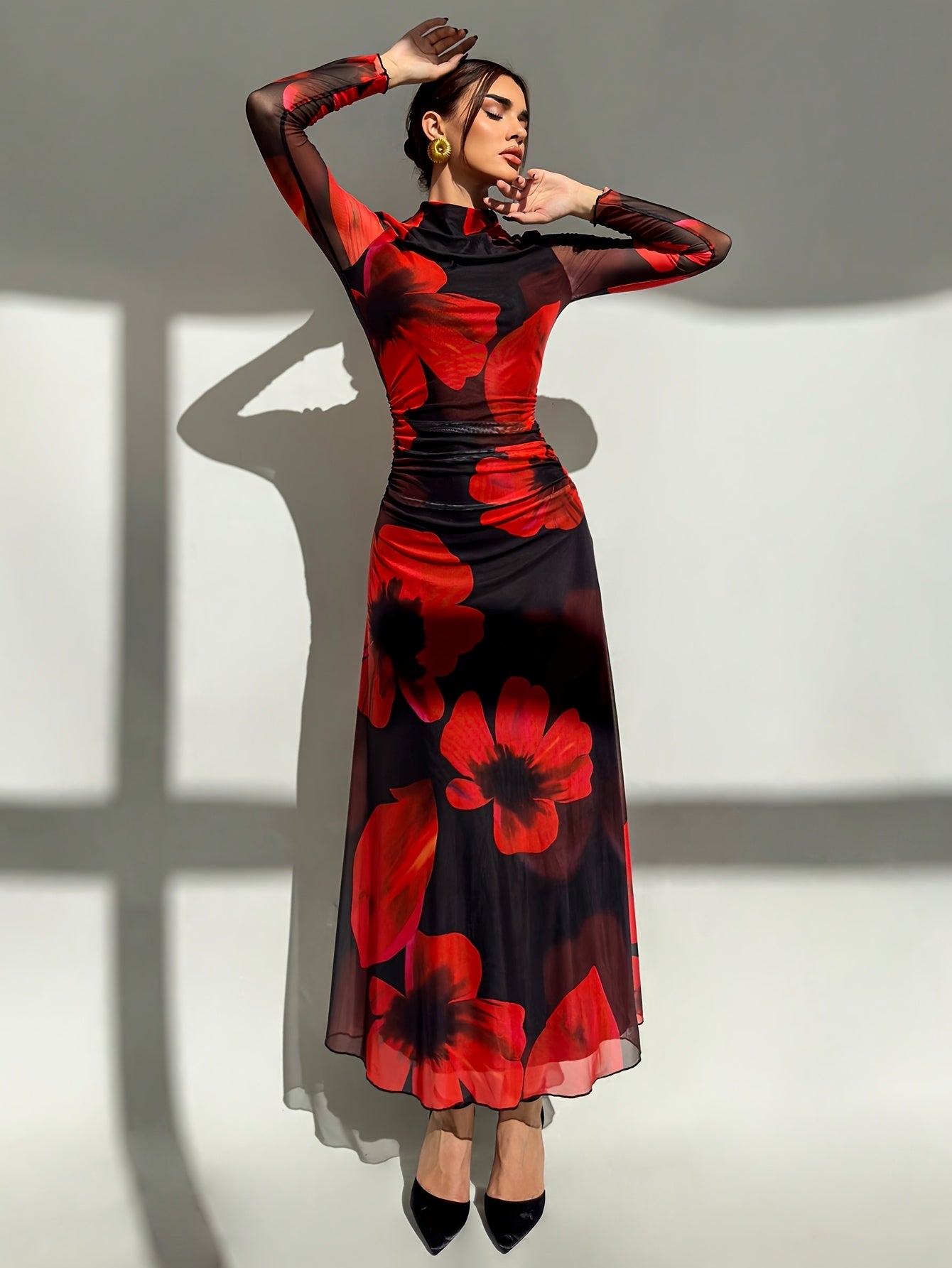 ZARÉLIA Çiçek Detaylı Şık Elbise - Kadın Günlük ve Özel Gün Elbisesi